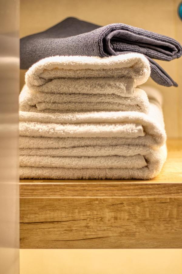 Luxury Penthouse Apartment Near The City Center イラクリオン エクステリア 写真