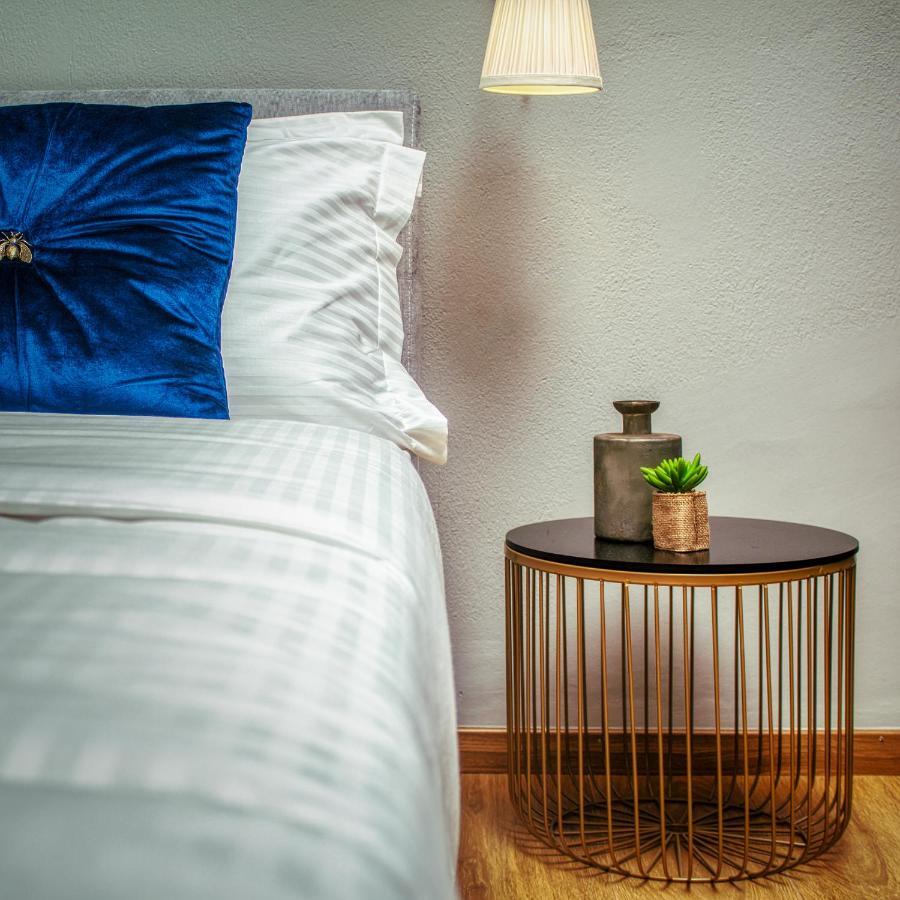 Luxury Penthouse Apartment Near The City Center イラクリオン エクステリア 写真